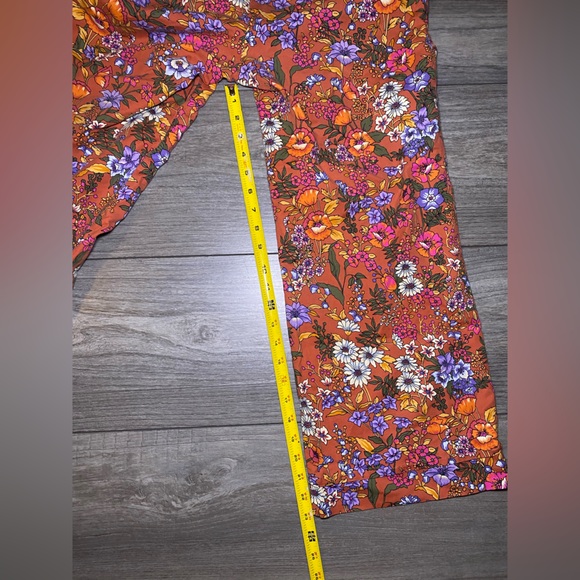 EUC Anthropologie Maeve Floral Wide Leg High Waisted Cropped Pants - Picture 13 of 16